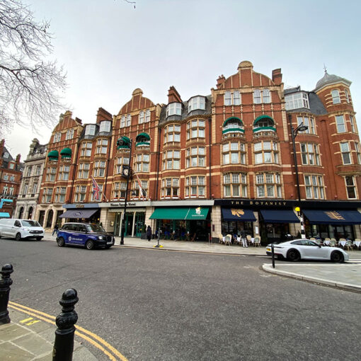 Sloan Square Exterior Decorating