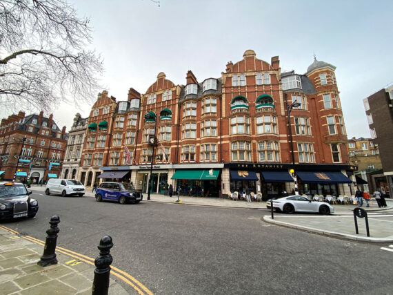 Sloan Square Exterior Decorating